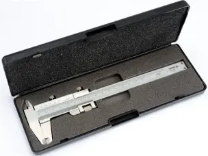 Штангенциркуль Yato 150мм