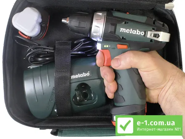 Аккумуляторный шуруповерт Metabo PowerMaxx BS (12В, 2х2.0 Ач)