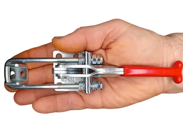 Тяговый прижим-защелка с прямой скобой WorkMan GH-431 318кг