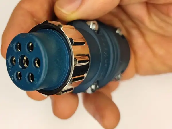 Разъем 7PAN/F кабельный 7-pin гнездо (мама)