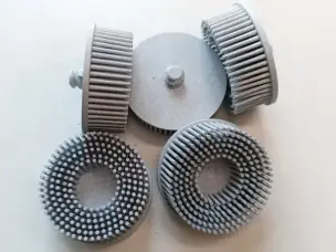 Абразивний щітковий диск WorkMan Bristle Р120 сірий під Roloc