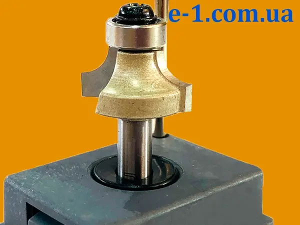 Фреза 1017 D20 h10 d8 R5 кромочная калевочная